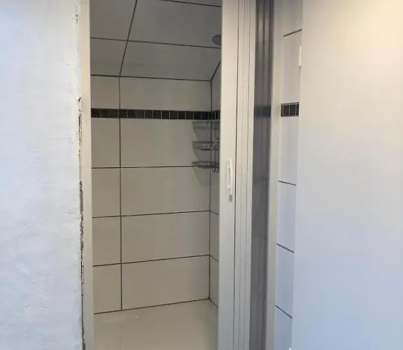 Loewenzahn-lodge * Frielendorf